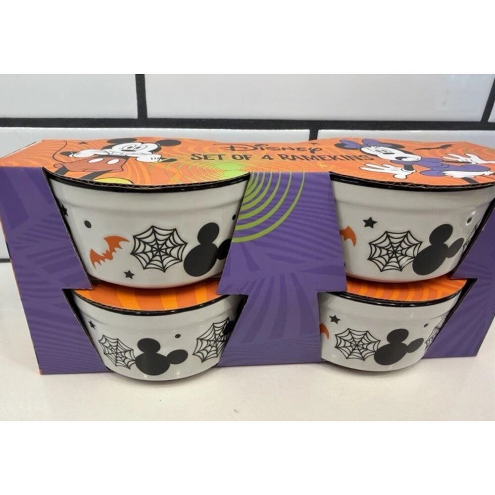 Disney Mickey Mouse Halloween Spiderwebs bats Set Of 4 Baking Ramekins White NEW